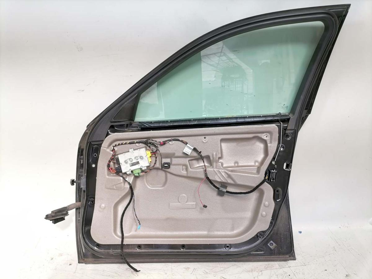 BMW 5er E60 E61 original Tür vorn rechts 475 Saphirschwarz Rohbau Bj.2004